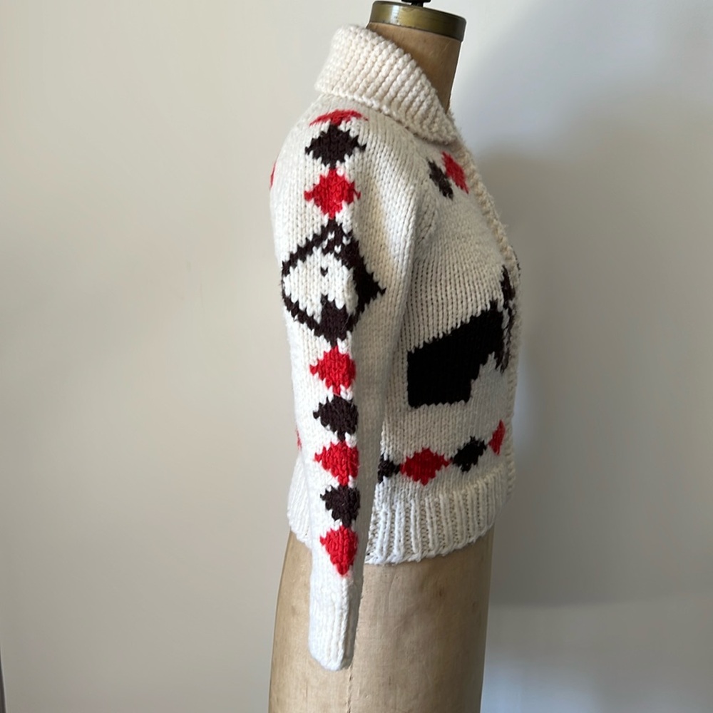 1950’s Vintage Handmade Cowichan Horse Sweater - Picture 12 of 17
